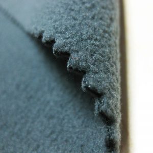 इनडोर उपयोग के लिए चीन थोक 100% पॉलिएस्टर शुष्क फिट ऊन कपड़े